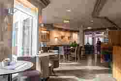 Cafe Burger Gastraum